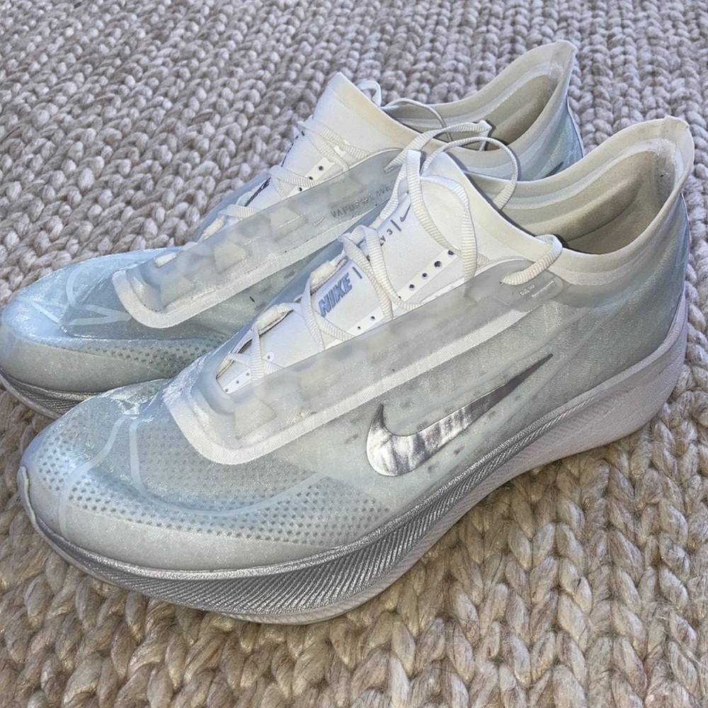 Nike Zoom Fly 3